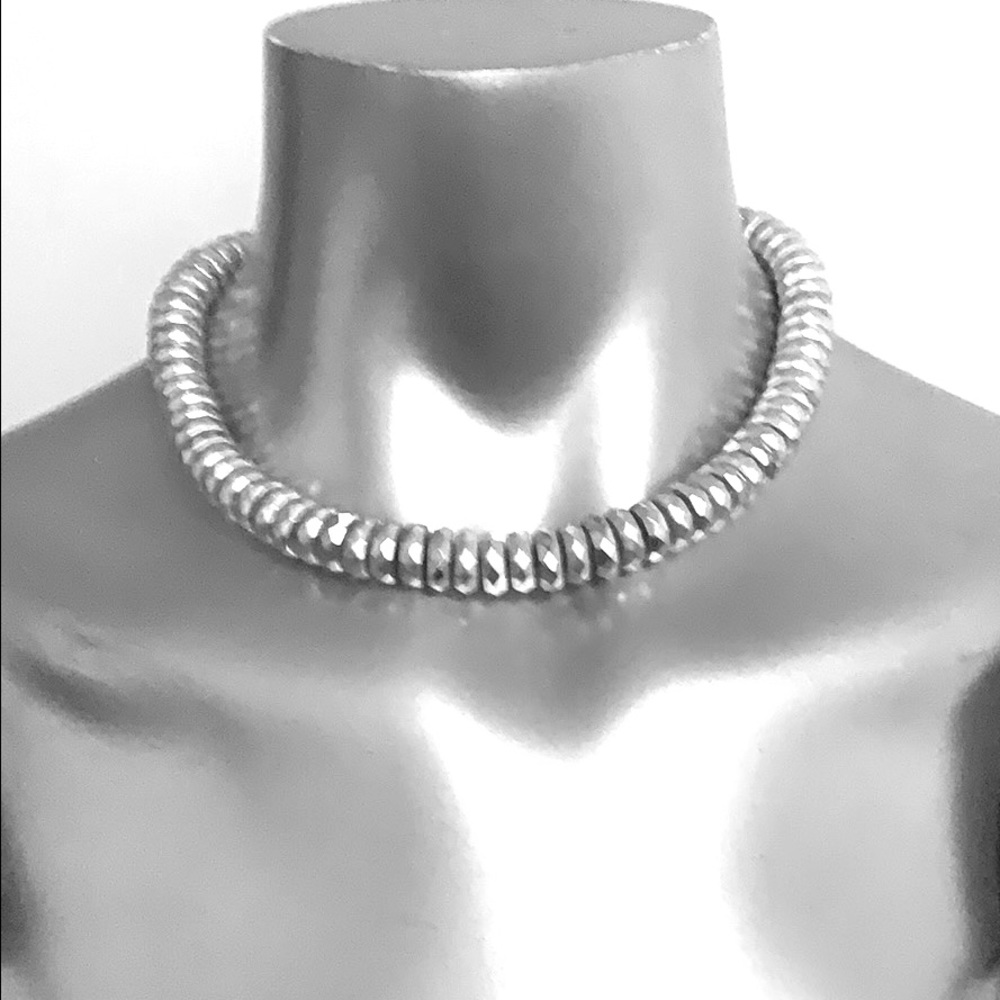 Vintage necklace - NWOT - never worn